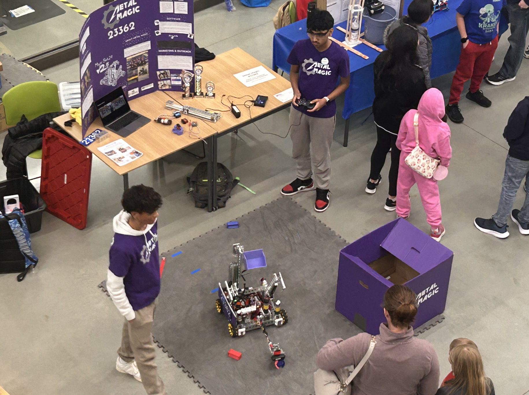 ACL Maker Showcase booth